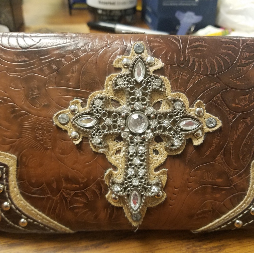 Womens cross wallet